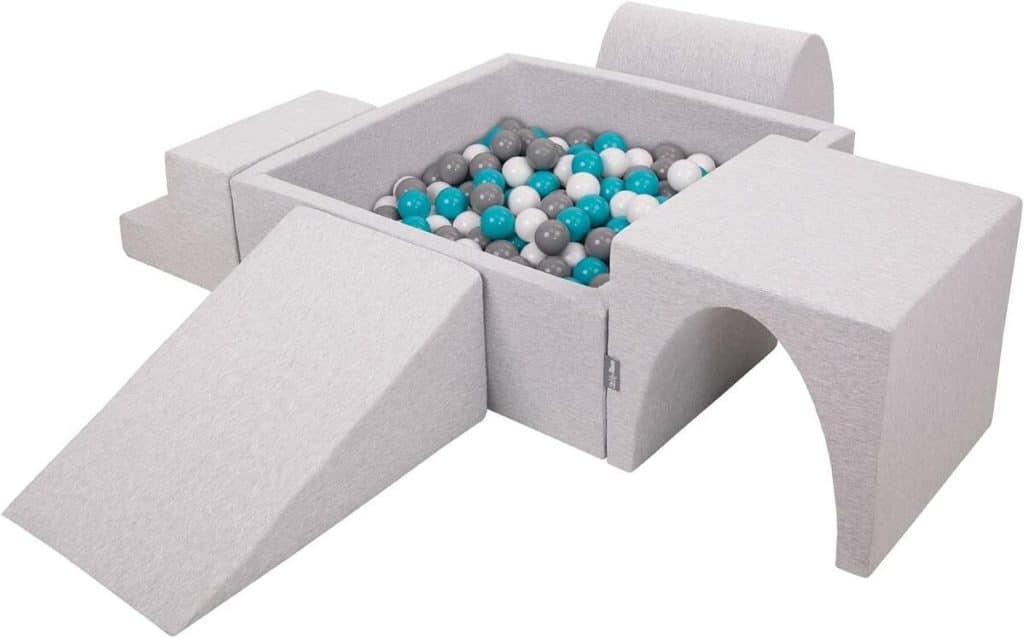 Test de l'aire de jeux en mousse KiddyMoon : amusement garanti pour les petits