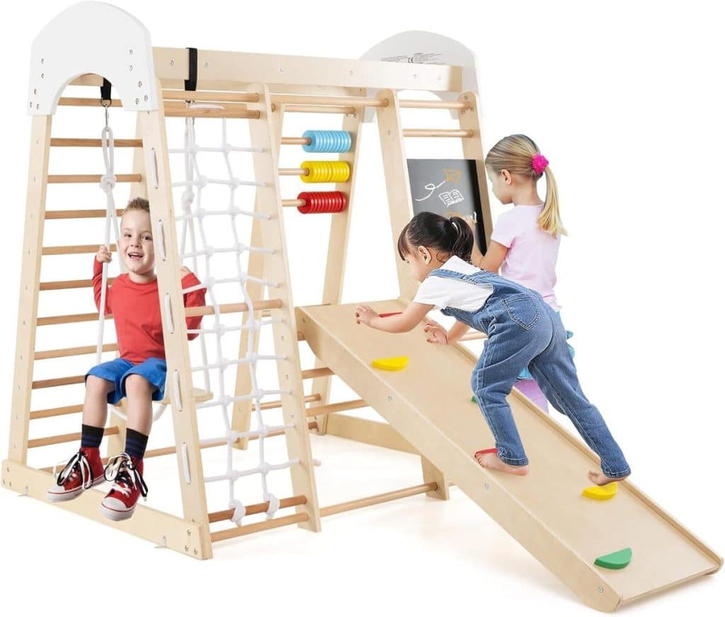 Test de l'aire de jeux Dreamade 7 en 1 : le triangle d'escalade Montessori