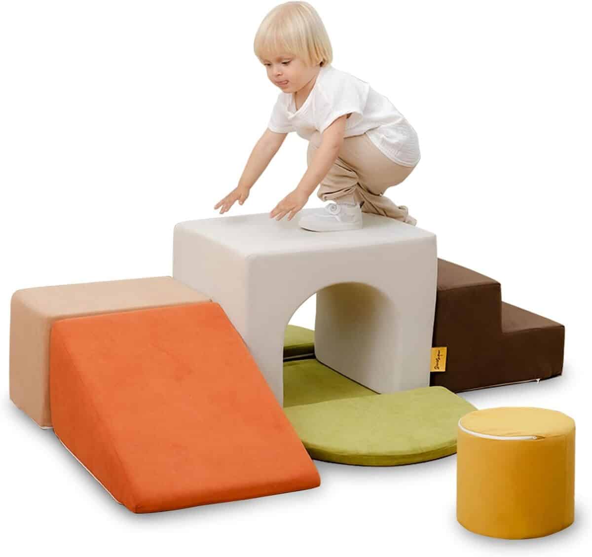 Test des blocs mousse BanaSuper : motricité modulable pour enfants
