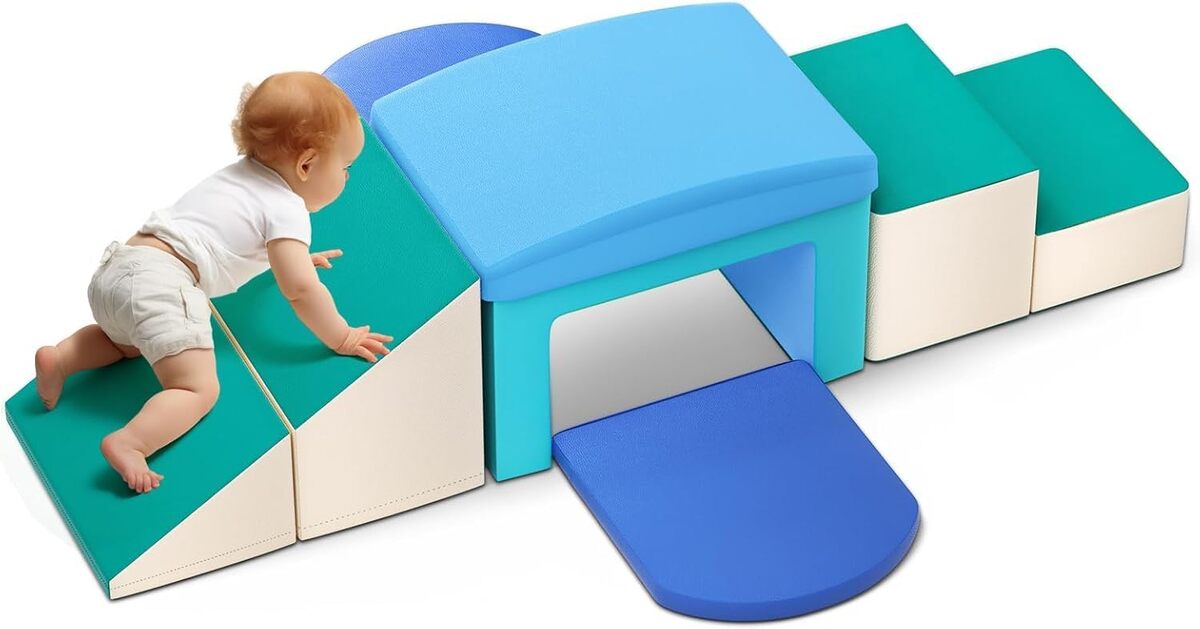 Test du module de blocs de construction en mousse avec toboggan