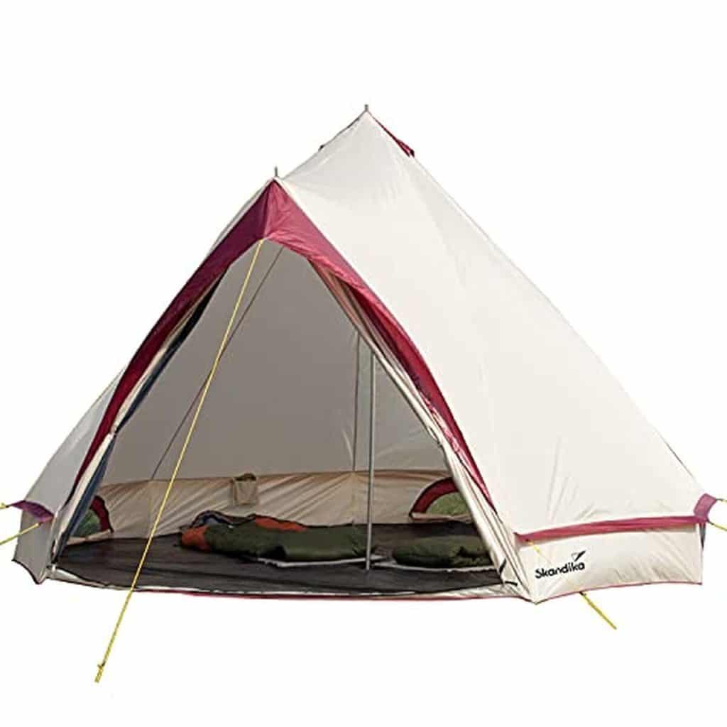 Test : tente tipi Skandika Comanche 400 pour 8, parfaite pour le glamping