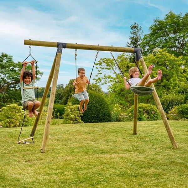 Découvrez notre évaluation complète du portique amandier avec balançoires et échelle de corde en bois FSC : alliez durabilité et plaisir pour vos enfants, naturellement et en toute sécurité.